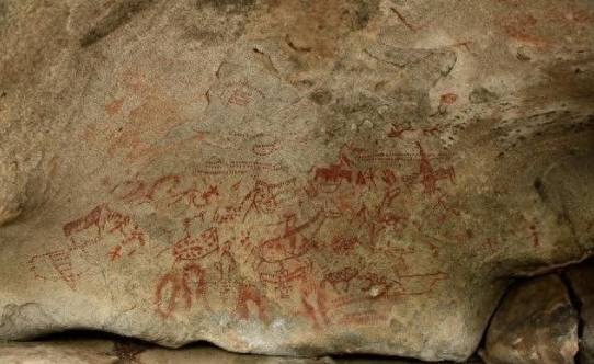 000-Year-Old "Airplane Rock Art" Found in Hidden Cave: Proof of Alien Civilization? The Truth Revealed! 000-Year-Old "Airplane Rock Art" Found in Hidden Cave: Proof of Alien Civilization? The Truth Revealed!