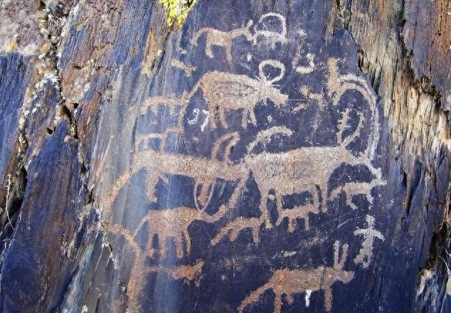 000-Year-Old "Airplane Rock Art" Found in Hidden Cave: Proof of Alien Civilization? The Truth Revealed! 000-Year-Old "Airplane Rock Art" Found in Hidden Cave: Proof of Alien Civilization? The Truth Revealed!